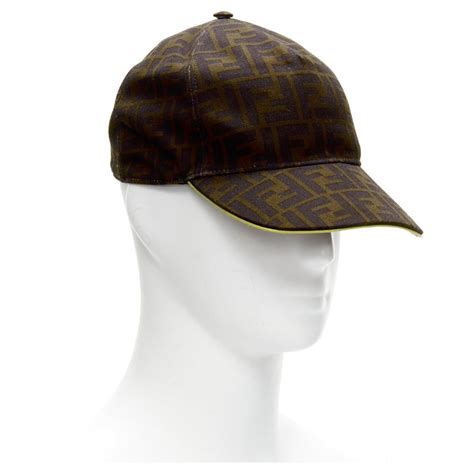 casquette fendi jaune